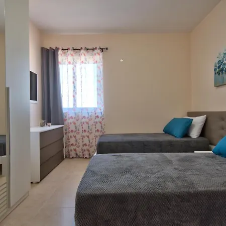 Appartamento First Class Ta' Martin By G&g St. Paul's Bay